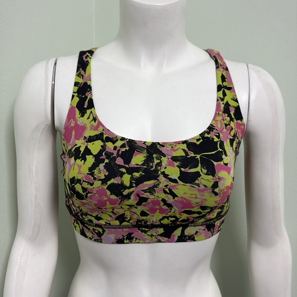Lululemon Energy Luxtreme Sports Bra Multi Strap Cross Back Floral Highlight 6 - Picture 3 of 6